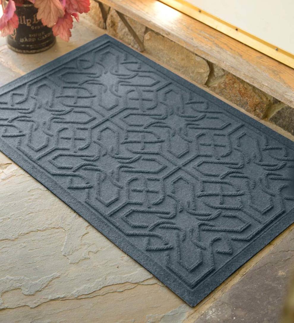 Plow &amp; Hearth Doormats | Indoor Living Waterhog Celtic Knot Doormat
