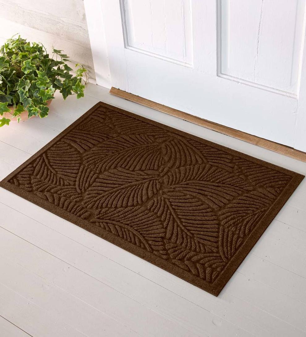 Plow &amp; Hearth Doormats | Indoor Living Waterhog Fern Doormat