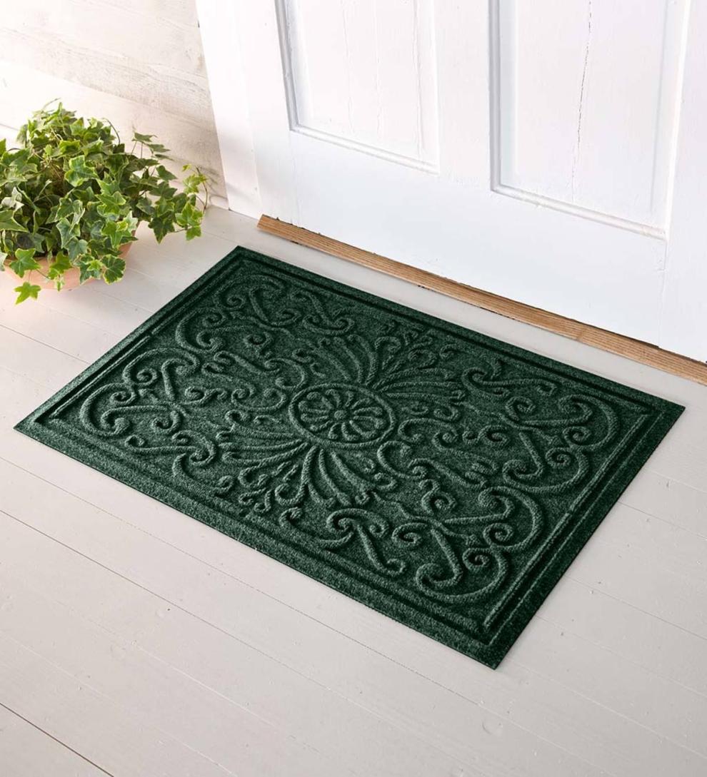 Plow &amp; Hearth Doormats | Indoor Living Waterhog Garden Gate Doormat