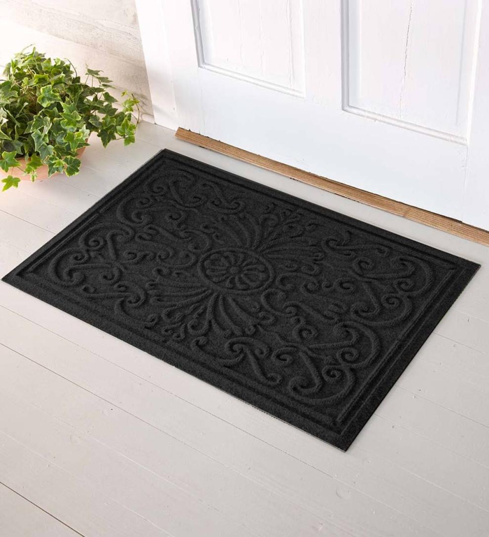 Plow &amp; Hearth Doormats | Indoor Living Waterhog Garden Gate Doormat