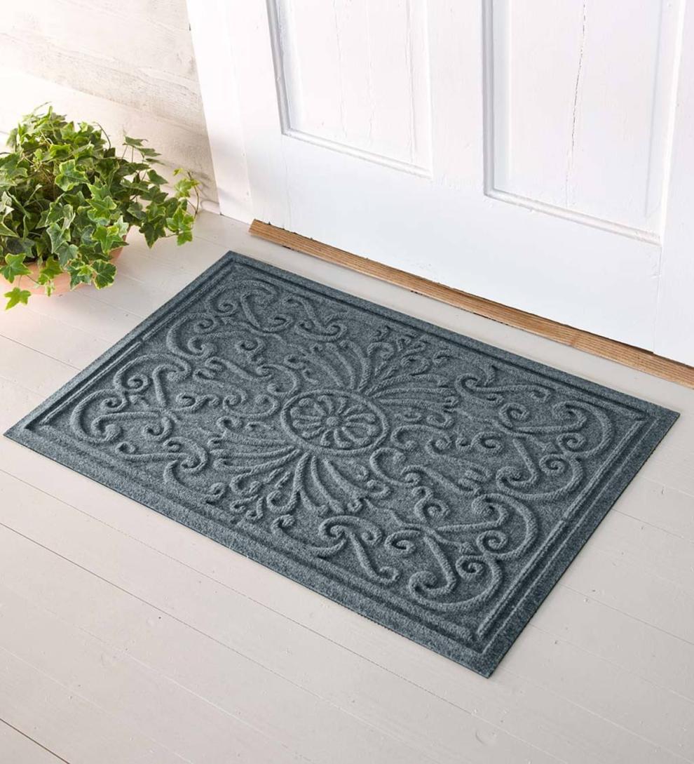 Plow &amp; Hearth Doormats | Indoor Living Waterhog Garden Gate Doormat