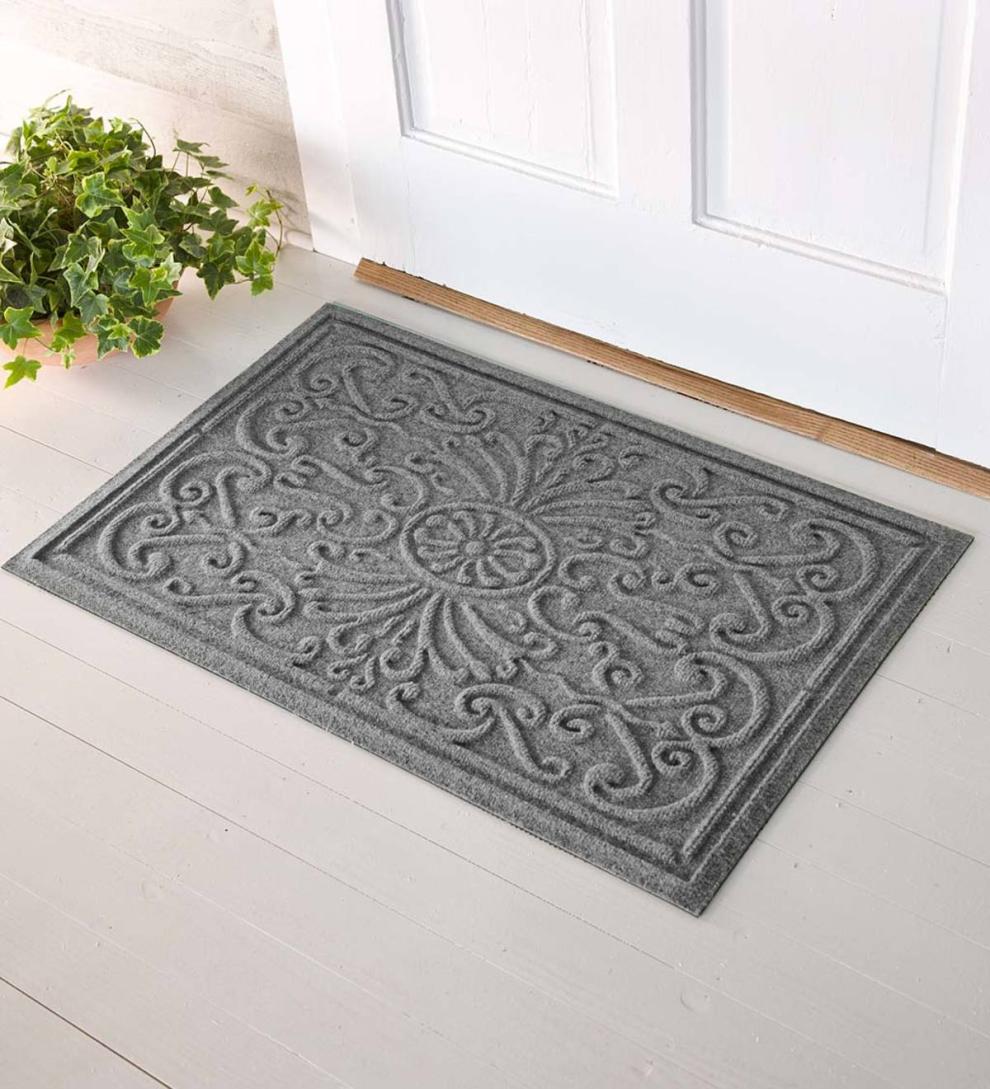 Plow &amp; Hearth Doormats | Indoor Living Waterhog Garden Gate Doormat