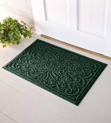 Plow &amp; Hearth Doormats | Indoor Living Waterhog Garden Gate Doormat