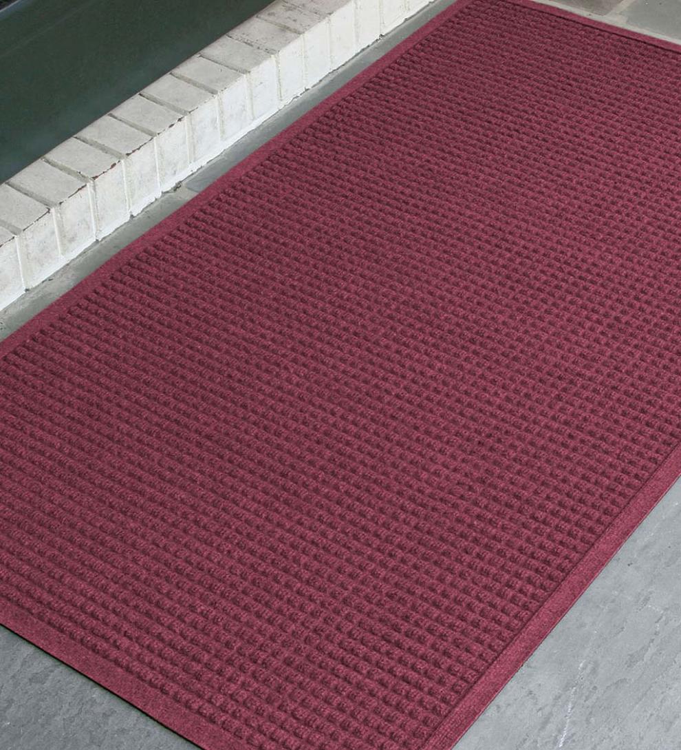 Plow &amp; Hearth Doormats | Indoor Living Waterhog Indoor/Outdoor Cubes Doormat