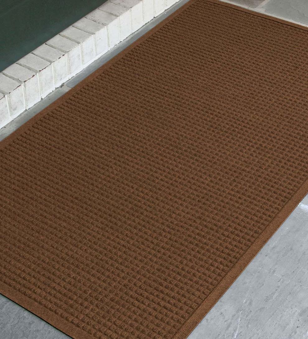 Plow &amp; Hearth Doormats | Indoor Living Waterhog Indoor/Outdoor Cubes Doormat