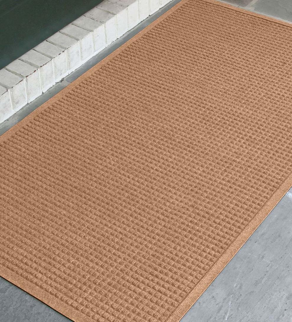 Plow &amp; Hearth Doormats | Indoor Living Waterhog Indoor/Outdoor Cubes Doormat