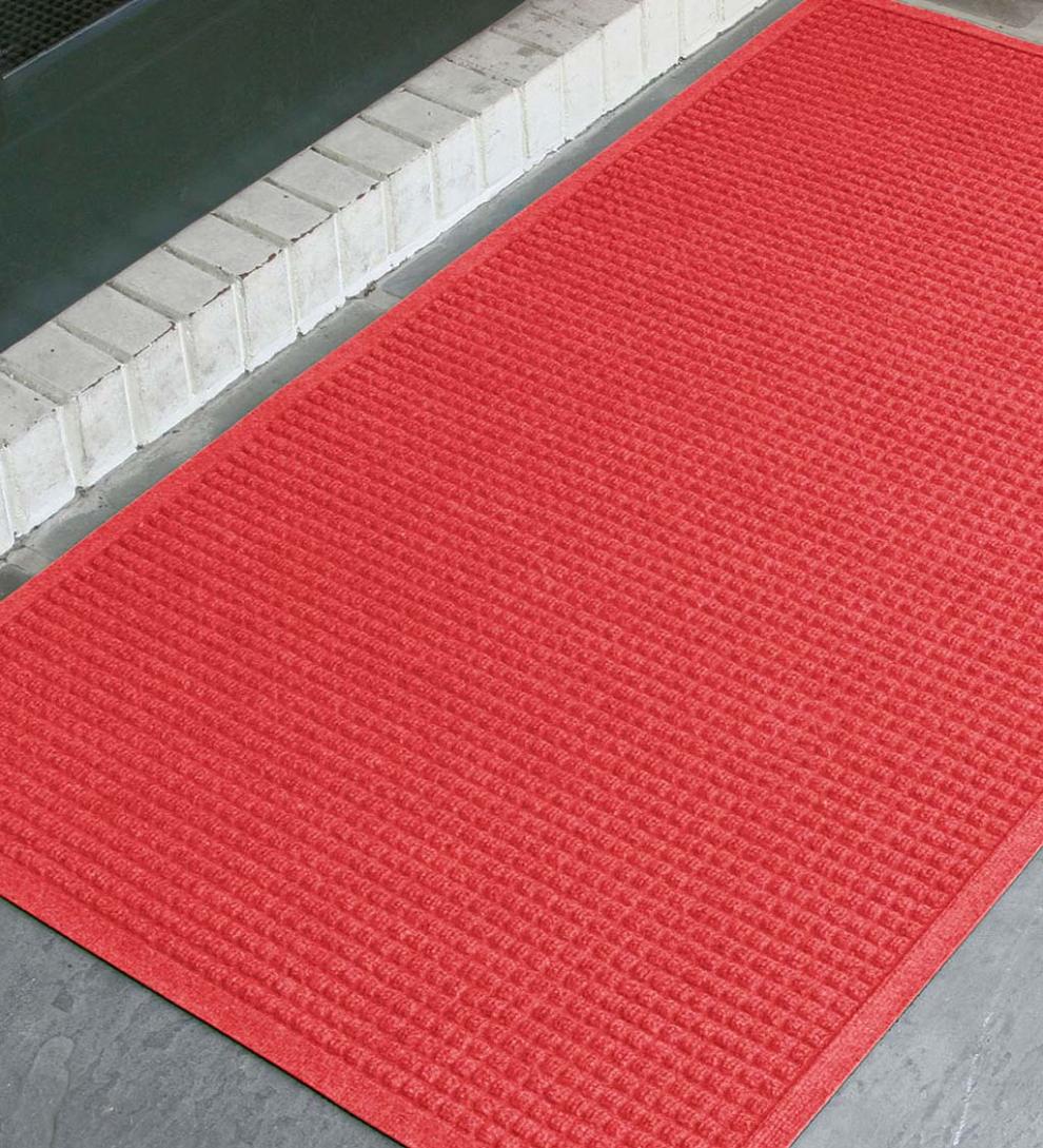 Plow &amp; Hearth Doormats | Indoor Living Waterhog Indoor/Outdoor Cubes Doormat