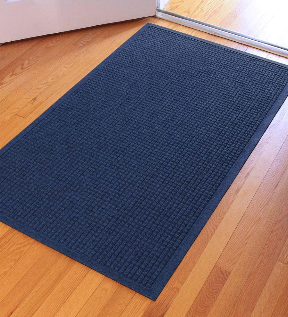 Plow &amp; Hearth Doormats | Indoor Living Waterhog Indoor/Outdoor Cubes Doormat
