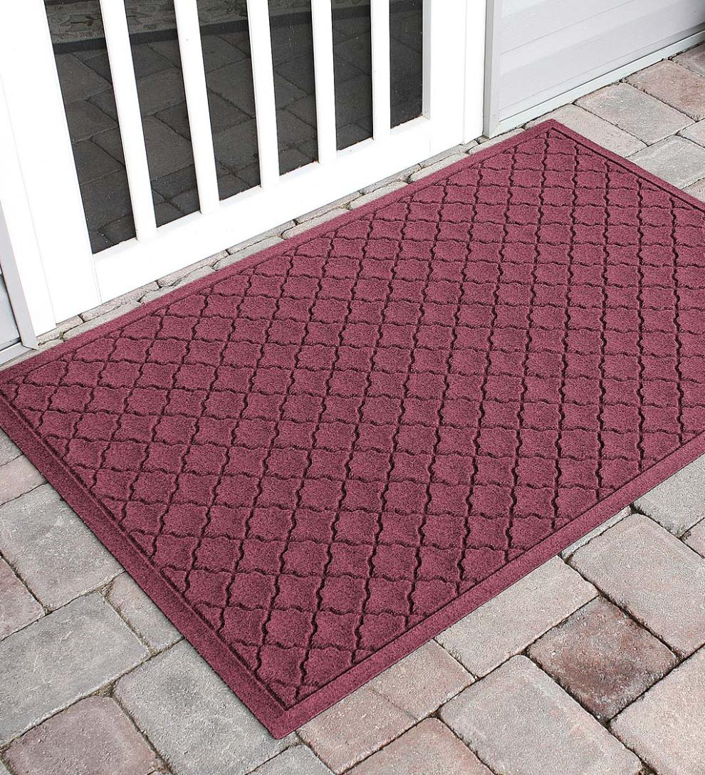 Plow &amp; Hearth Doormats | Indoor Living Waterhog Indoor/Outdoor Geometric Doormat