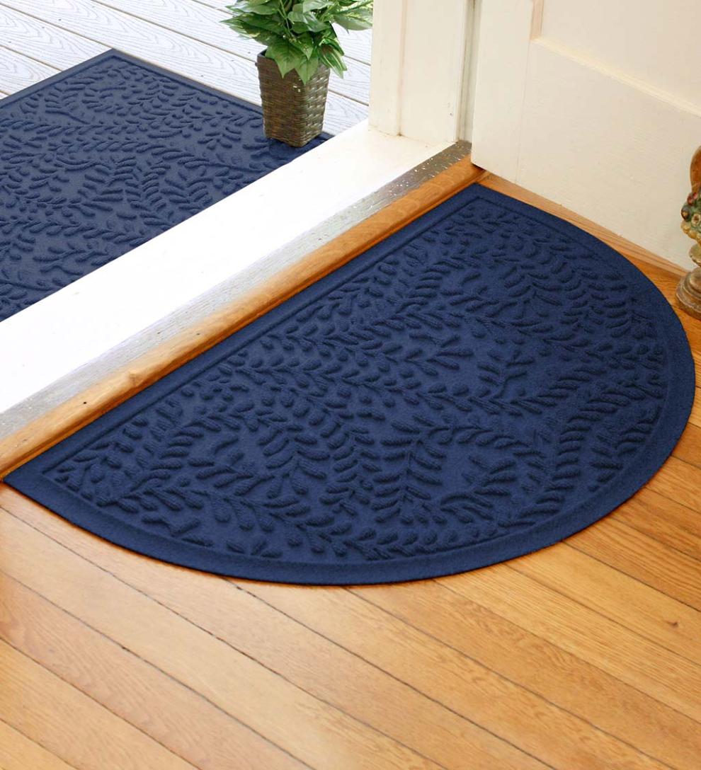 Plow &amp; Hearth Doormats | Indoor Living Waterhog Indoor/Outdoor Leaves Doormat