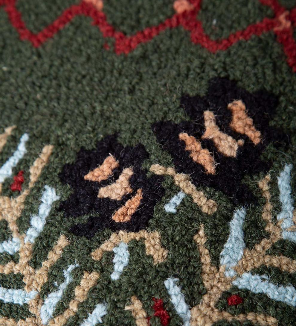 Plow &amp; Hearth Fireplace &amp; Mantel Décor | Fireplace &amp; Hearth Hooked Wool Pine Cone Rug