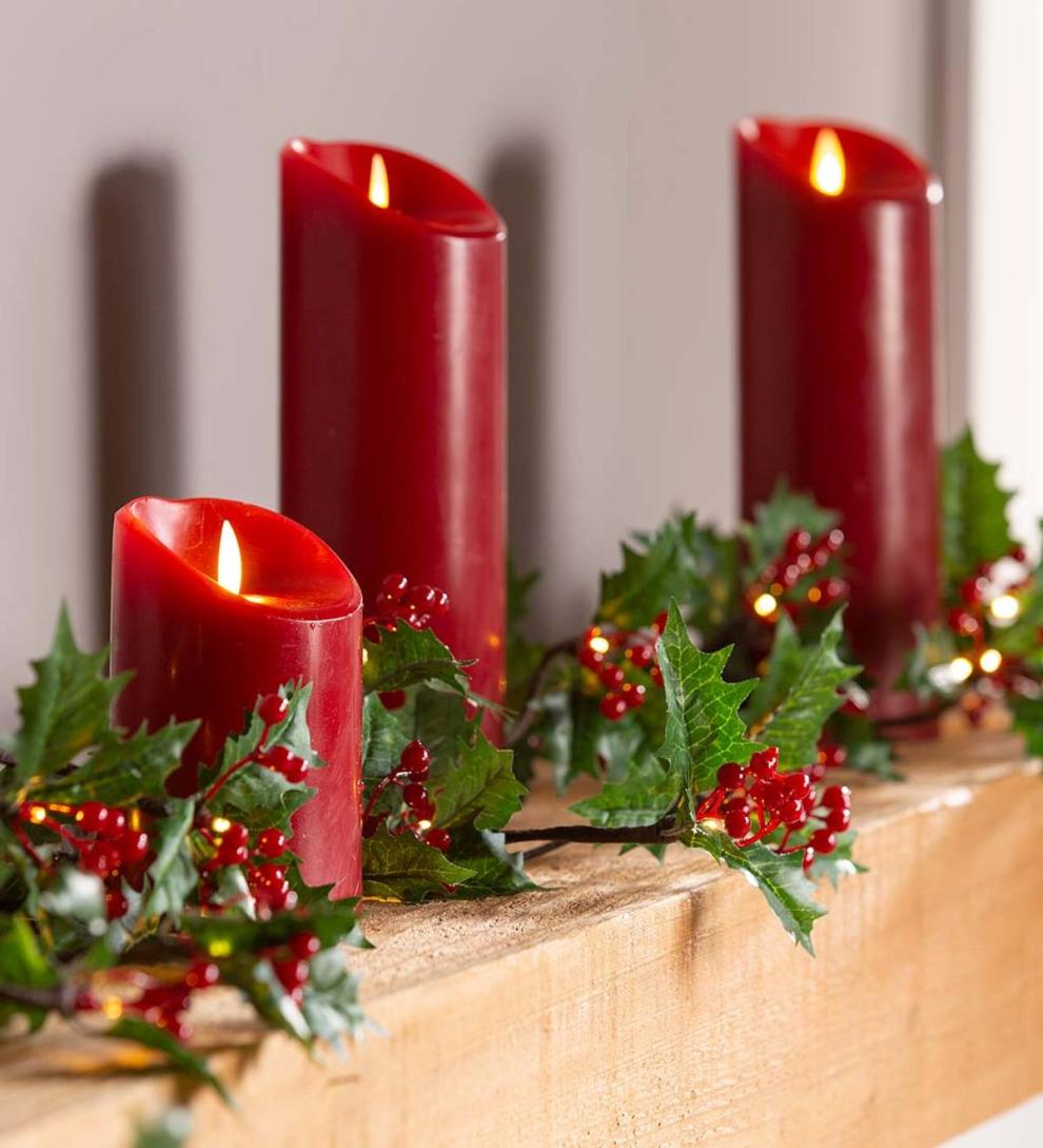 Plow &amp; Hearth Fireplace &amp; Mantel Décor | Fireplace &amp; Hearth Indoor/Outdoor Holly And Berry Lighted Holiday Garland