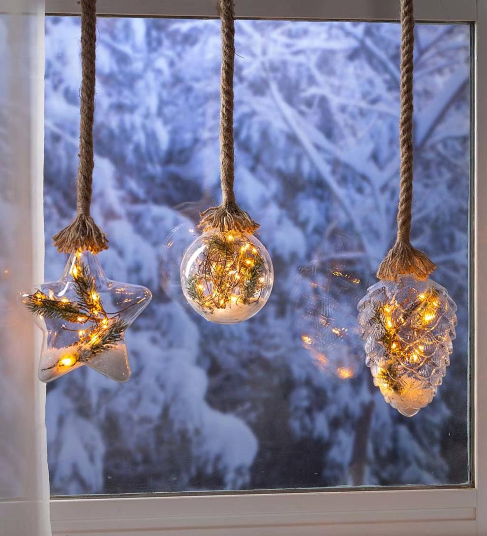 Plow &amp; Hearth Fireplace &amp; Mantel Décor | Fireplace &amp; Hearth Indoor/Outdoor Oversized Lighted Glass Ornament With Greenery - Ball