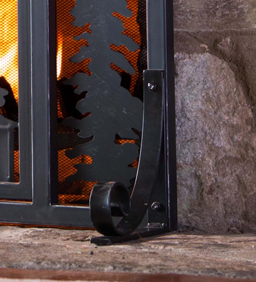 Plow &amp; Hearth Fireplace Screens With Doors | Fireplace &amp; Hearth Mountain Cabin Fire Screen With Door