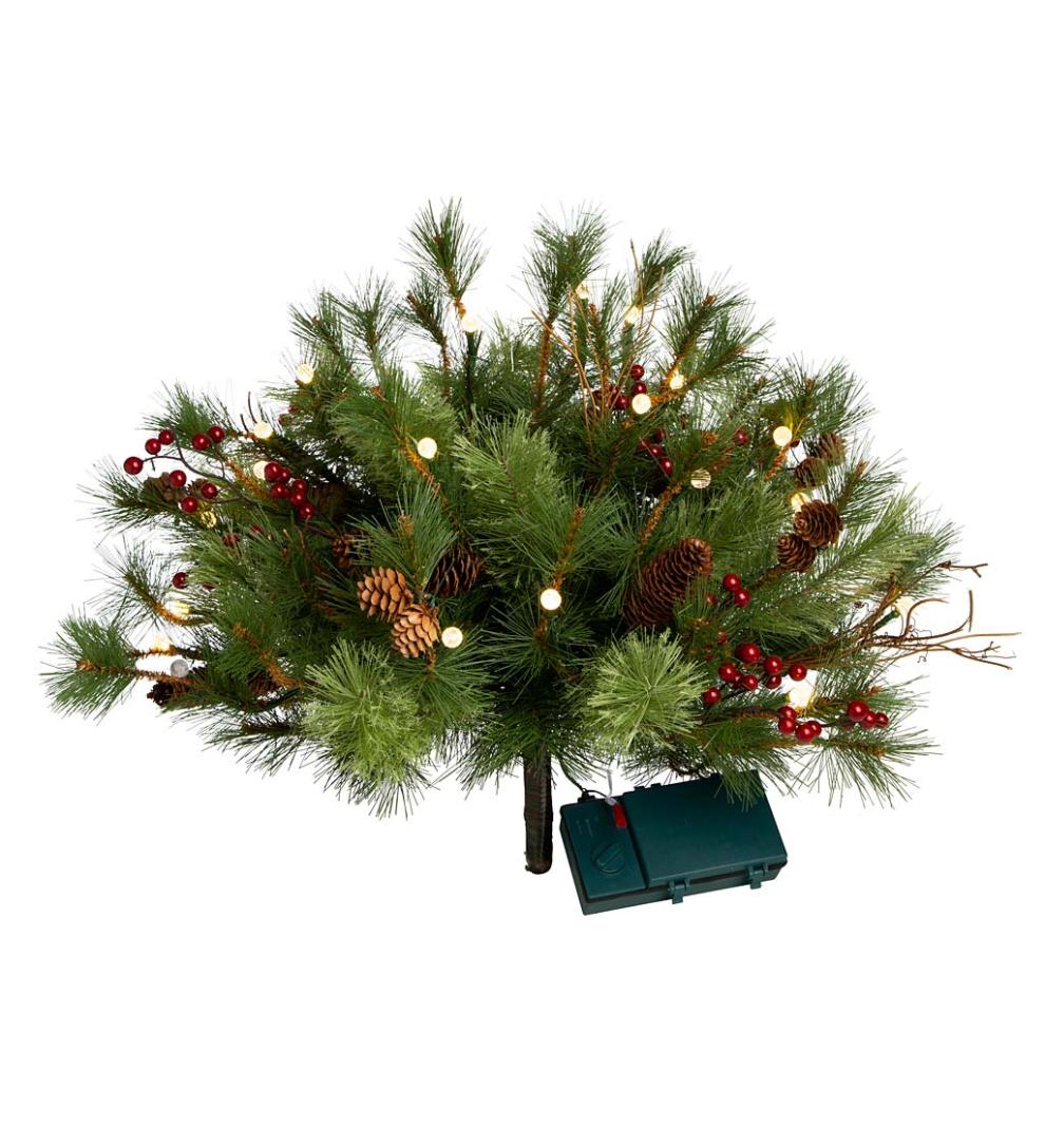 Plow &amp; Hearth Garden Accents | Indoor Living Indoor/Outdoor Blue Ridge Greenery With Battery-Operated Dual-Function Lights