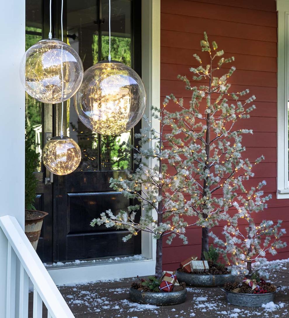 Plow &amp; Hearth Garden Accents | Indoor Living Indoor/Outdoor Lighted Acrylic Orbs With Micro Leds