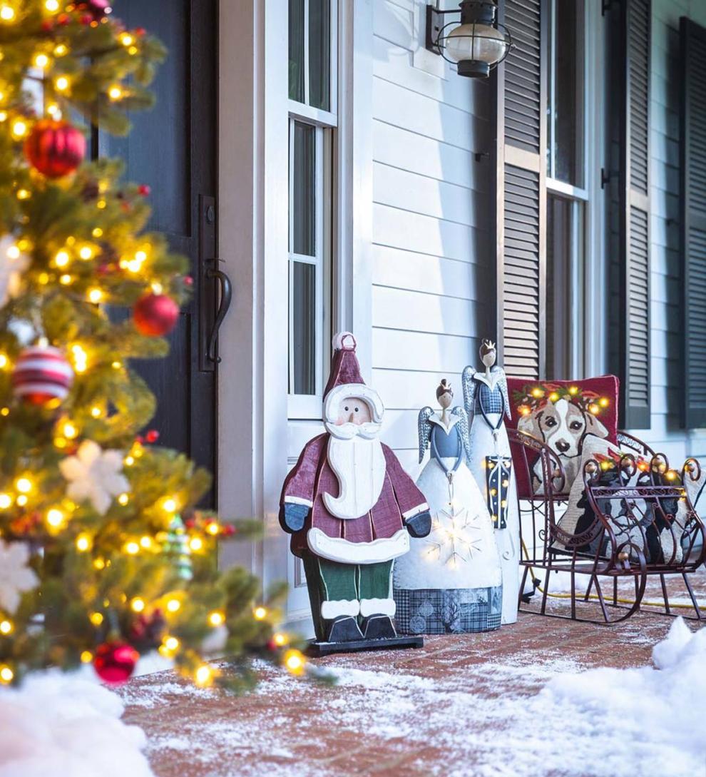 Plow &amp; Hearth Garden Accents | Indoor Living Indoor/Outdoor Metal Angel With Lighted Snowflake