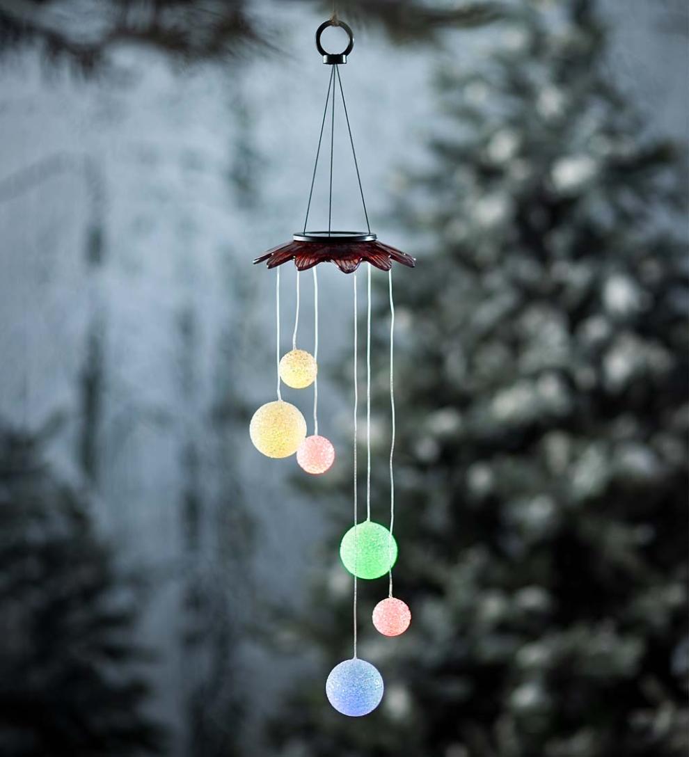 Plow &amp; Hearth Garden Accents | Yard &amp; Garden Color Changing Solar Mobile With Glitter Globes