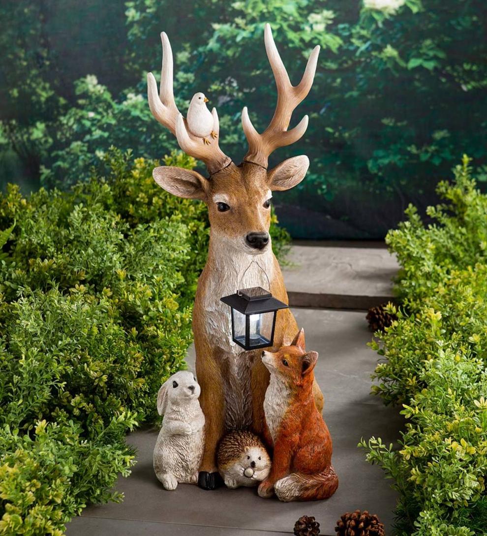 Plow &amp; Hearth Garden Accents | Yard &amp; Garden Deer And Friends Solar Holiday Figurine