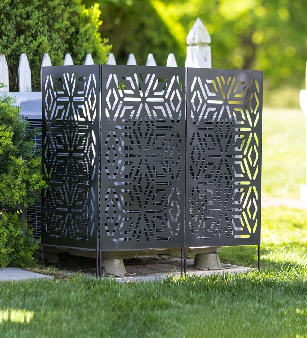 Plow &amp; Hearth Garden Accents | Yard &amp; Garden Laser-Cut Metal Geometric Landscape Screen Panel Stakes