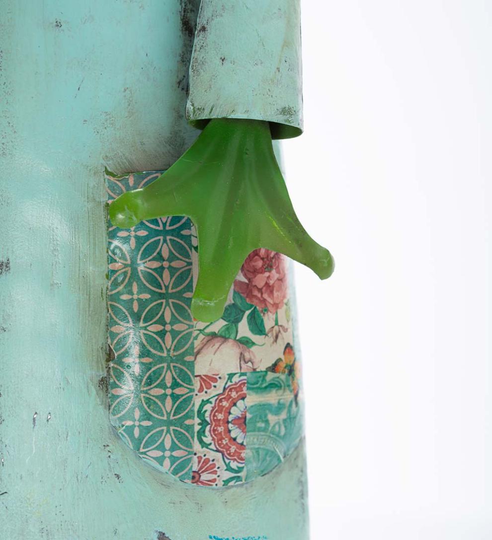 Plow &amp; Hearth Garden Accents | Yard &amp; Garden Metal Storybook Frog Garden Statue - Blue