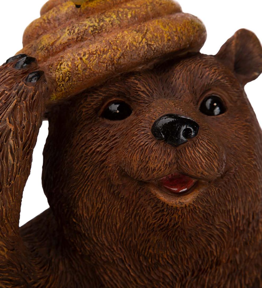 Plow &amp; Hearth Garden Accents | Yard &amp; Garden Oh Honey Solar Birdbath With Bear And Bee Hive