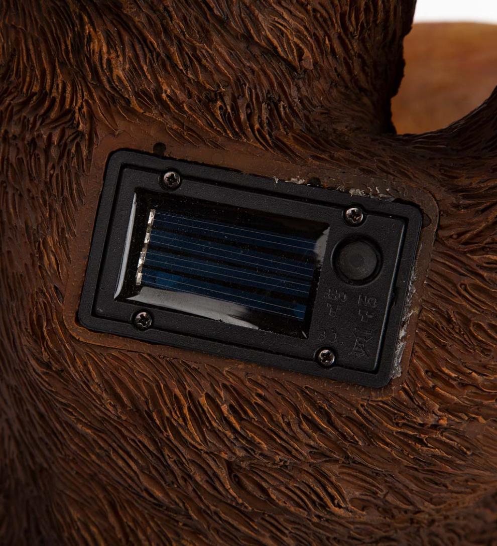 Plow &amp; Hearth Garden Accents | Yard &amp; Garden Oh Honey Solar Birdbath With Bear And Bee Hive