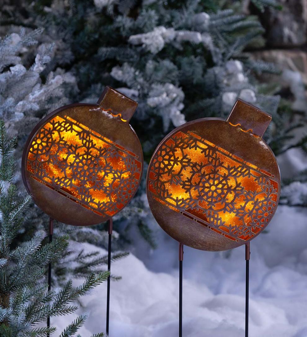 Plow &amp; Hearth Garden Accents | Yard &amp; Garden Oversized Lighted Christmas Ornament Garden Stakes, Set Of 2 - Gold Snowflake