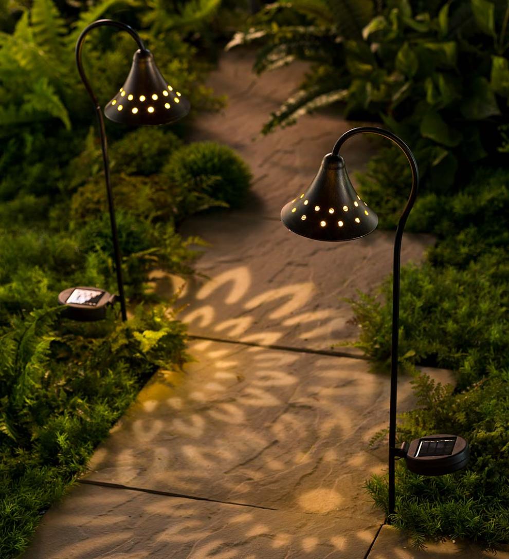Plow &amp; Hearth Garden Accents | Yard &amp; Garden Solar Pathway Lanterns With Light Pattern, Set Of 2 - Flower