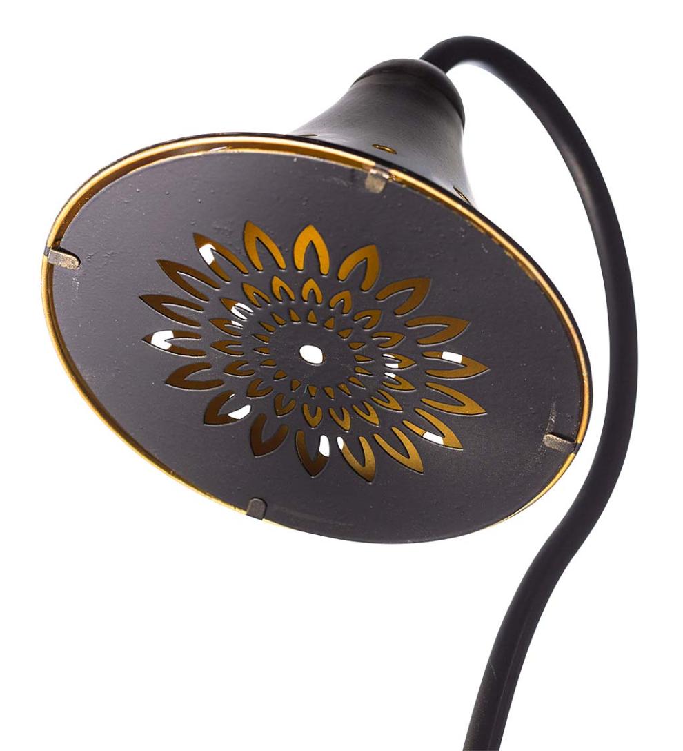 Plow &amp; Hearth Garden Accents | Yard &amp; Garden Solar Pathway Lanterns With Light Pattern, Set Of 2 - Flower