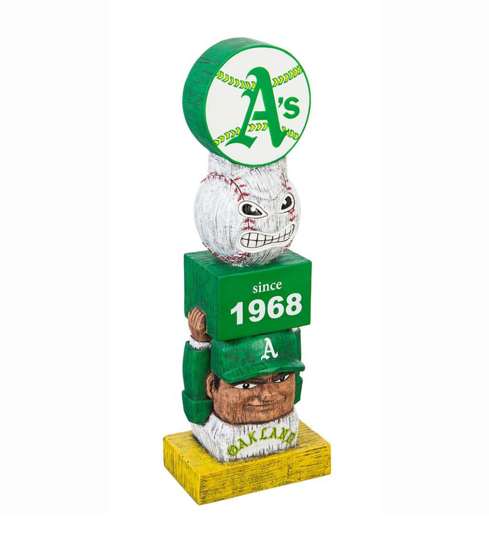 Plow &amp; Hearth Garden Accents | Yard &amp; Garden Vintage Mlb Baseball Team Garden Statue - Chicago Cubs