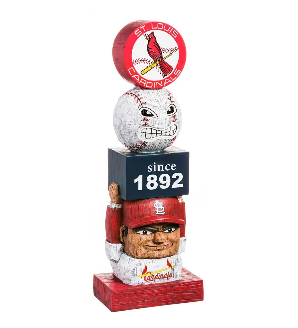 Plow &amp; Hearth Garden Accents | Yard &amp; Garden Vintage Mlb Baseball Team Garden Statue - Chicago Cubs