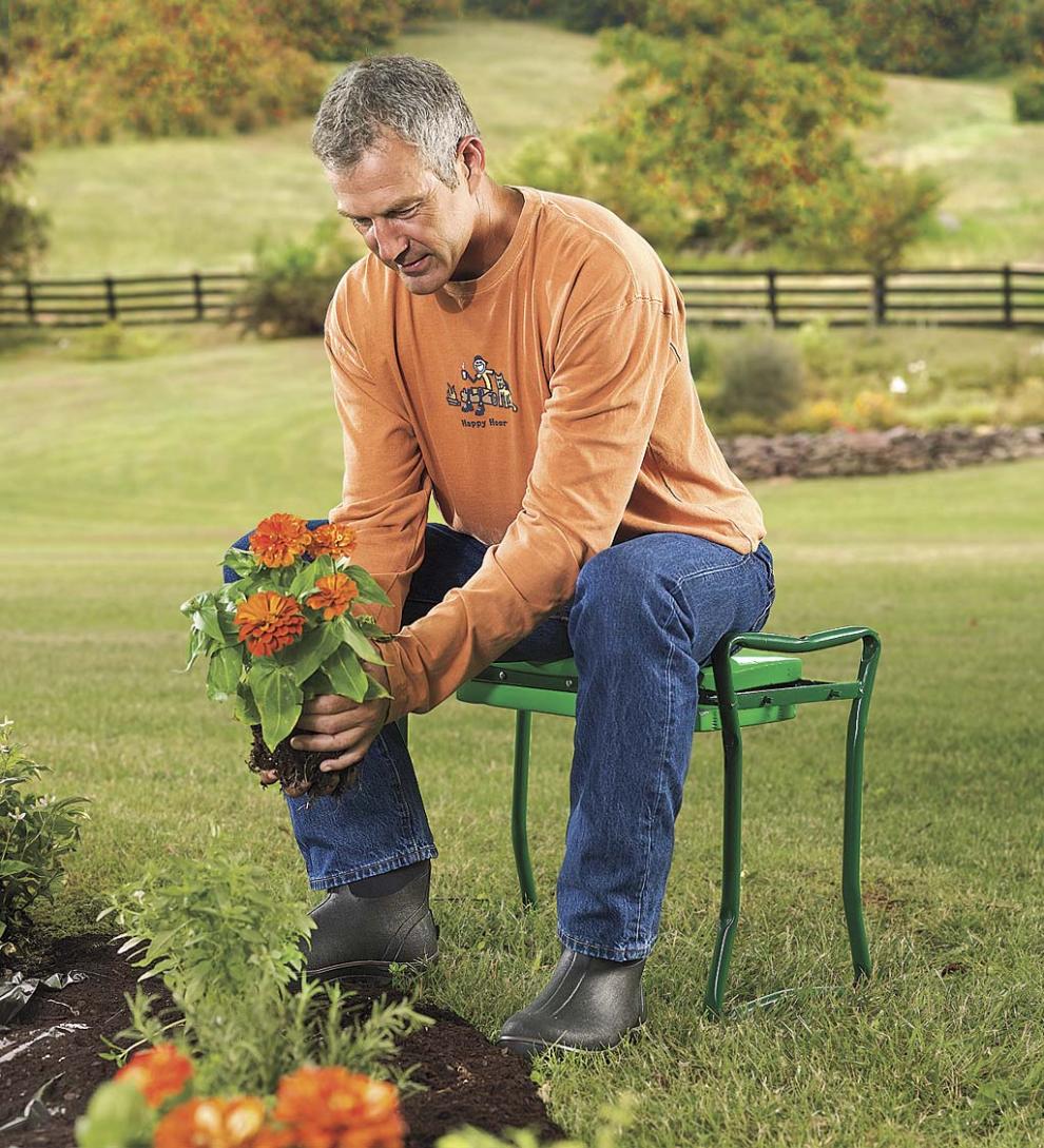 Plow &amp; Hearth Gardenworks® | Yard &amp; Garden Folding Garden Kneeler/Seat With Foam Pad - Green