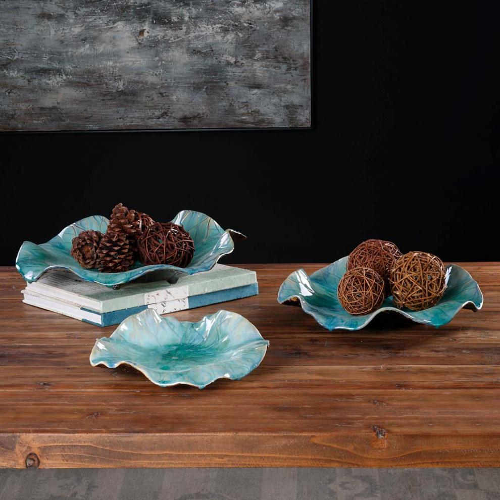 Plow &amp; Hearth Home Accents | Indoor Living Blue Ceramic Flower Blooms Wall Art, Set Of 3