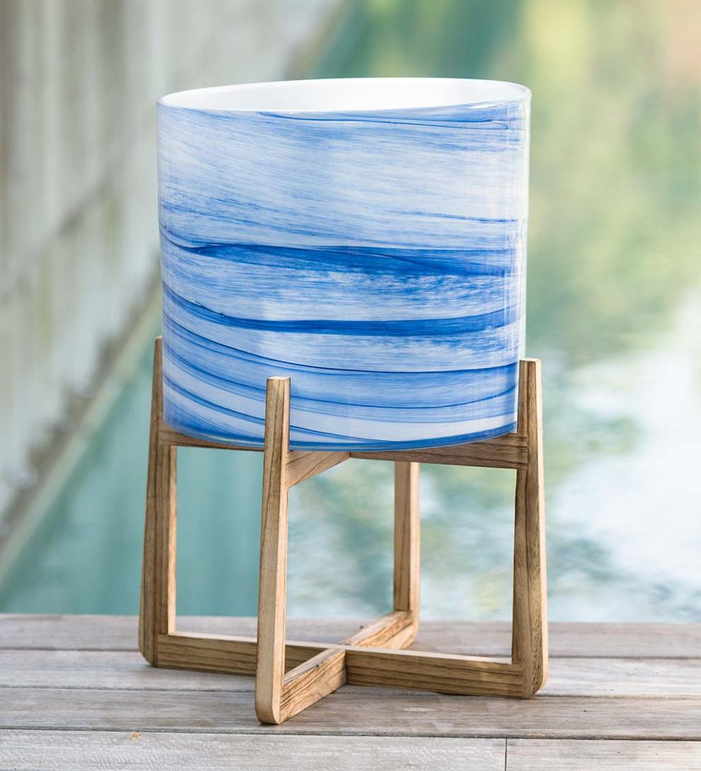 Plow &amp; Hearth Home Accents | Indoor Living Glass Planters On Stands