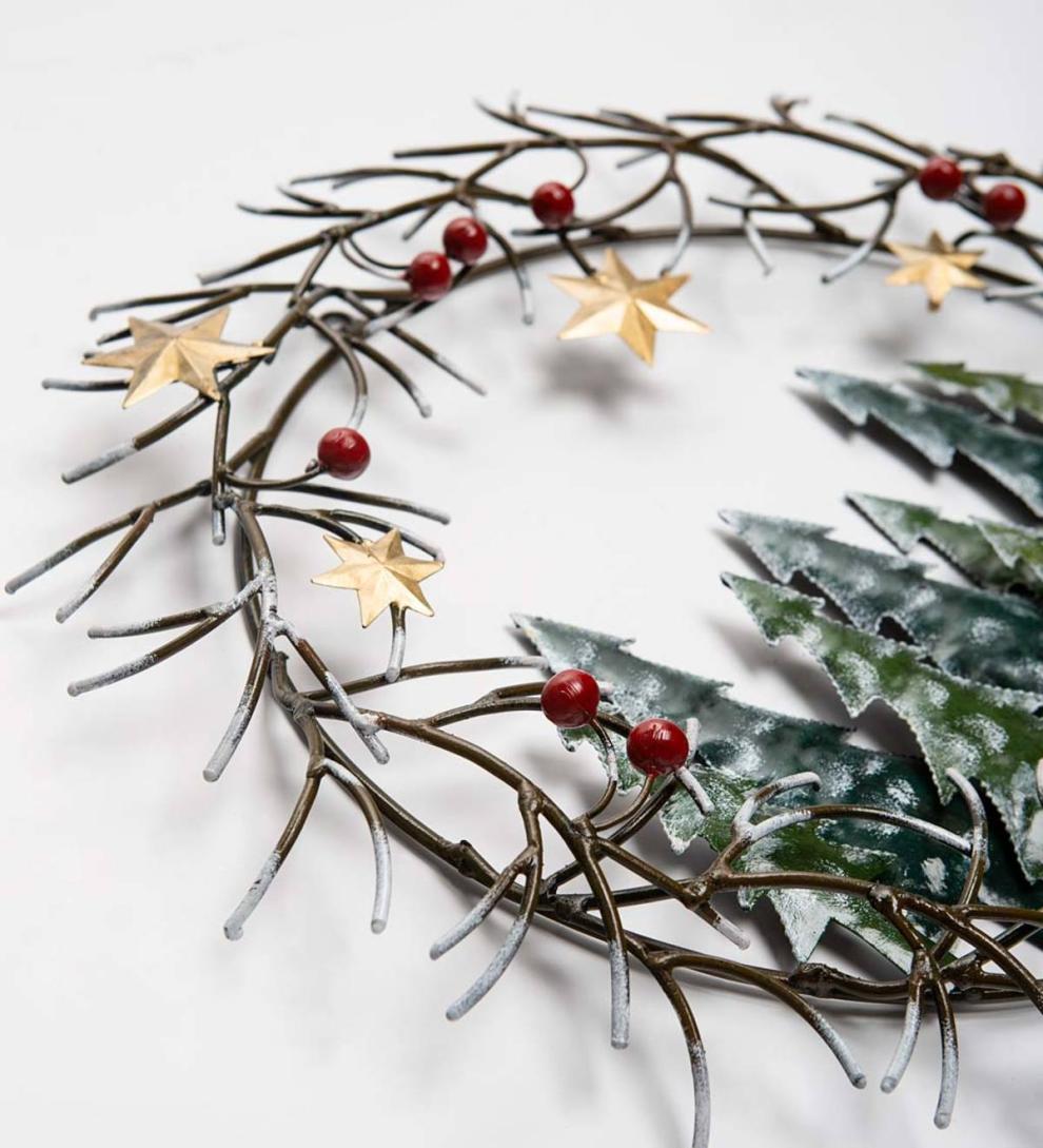 Plow &amp; Hearth Home Accents | Indoor Living Handcrafted Trees And Stars Metal Indoor/Outdoor Wreath