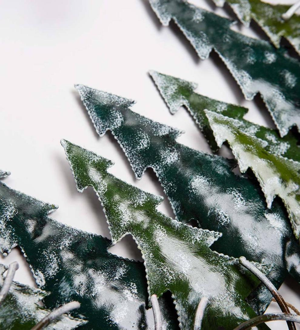 Plow &amp; Hearth Home Accents | Indoor Living Handcrafted Trees And Stars Metal Indoor/Outdoor Wreath