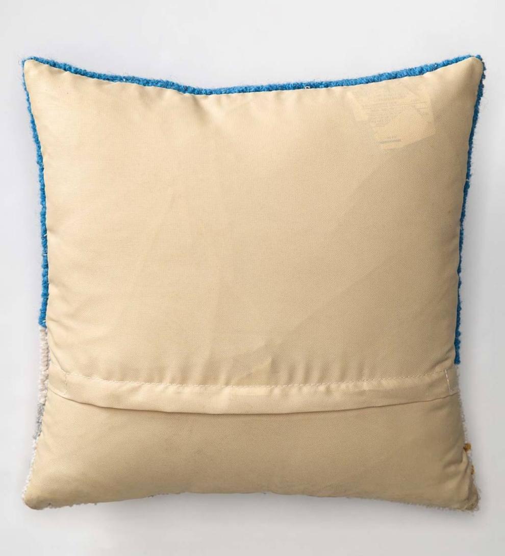 Plow &amp; Hearth Home Accents | Indoor Living Hooked Wool Beagle On Sled Holiday Throw Pillow