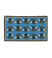 Plow &amp; Hearth Home Accents | Indoor Living Indoor/Outdoor Busy Bee Hooked Polypropylene Accent Rug