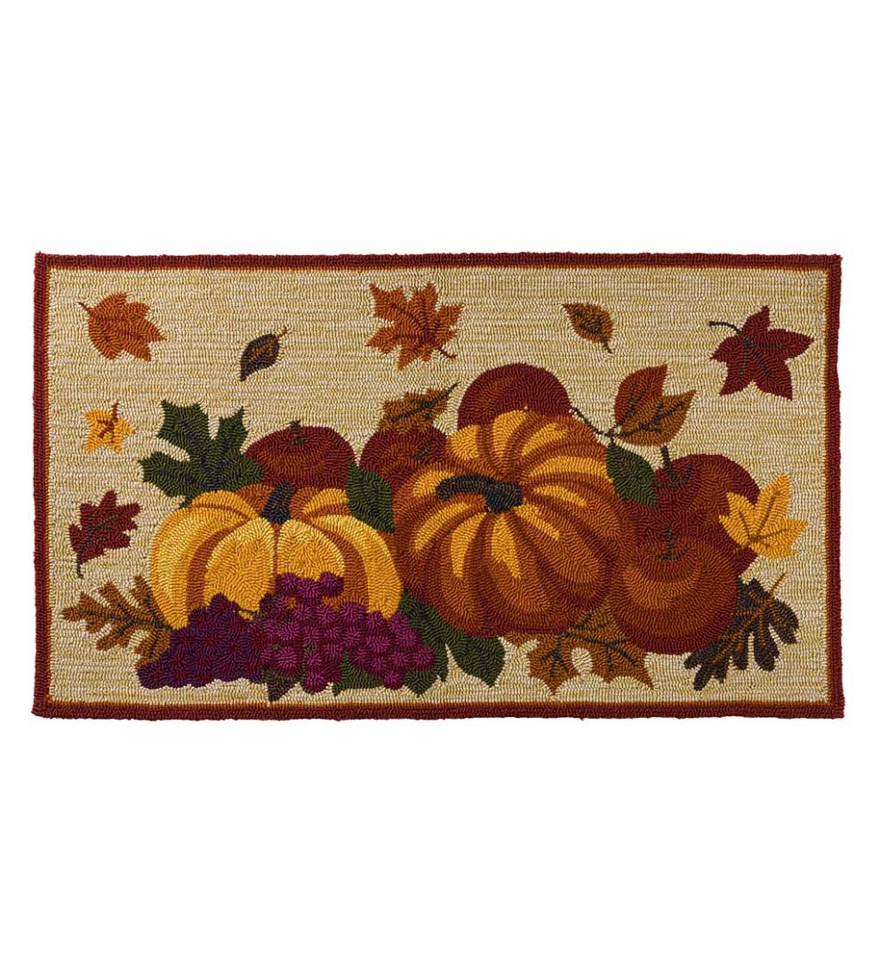 Plow &amp; Hearth Home Accents | Indoor Living Indoor/Outdoor Fall Bounty Hooked Polypropylene Accent Rug