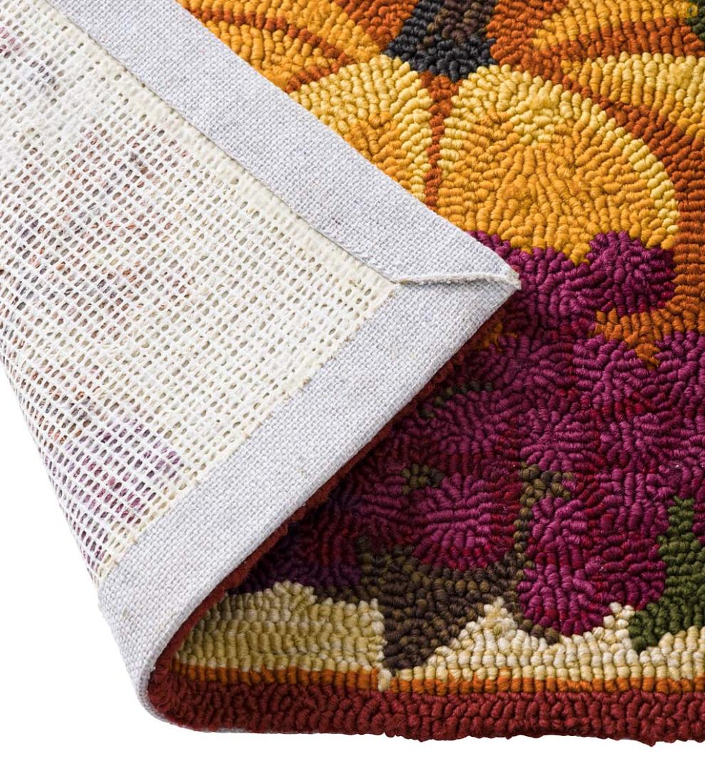 Plow &amp; Hearth Home Accents | Indoor Living Indoor/Outdoor Fall Bounty Hooked Polypropylene Accent Rug