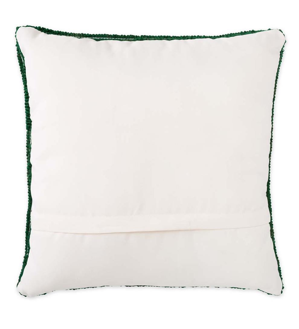 Plow &amp; Hearth Home Accents | Indoor Living Indoor/Outdoor Frog Hooked Throw Pillow