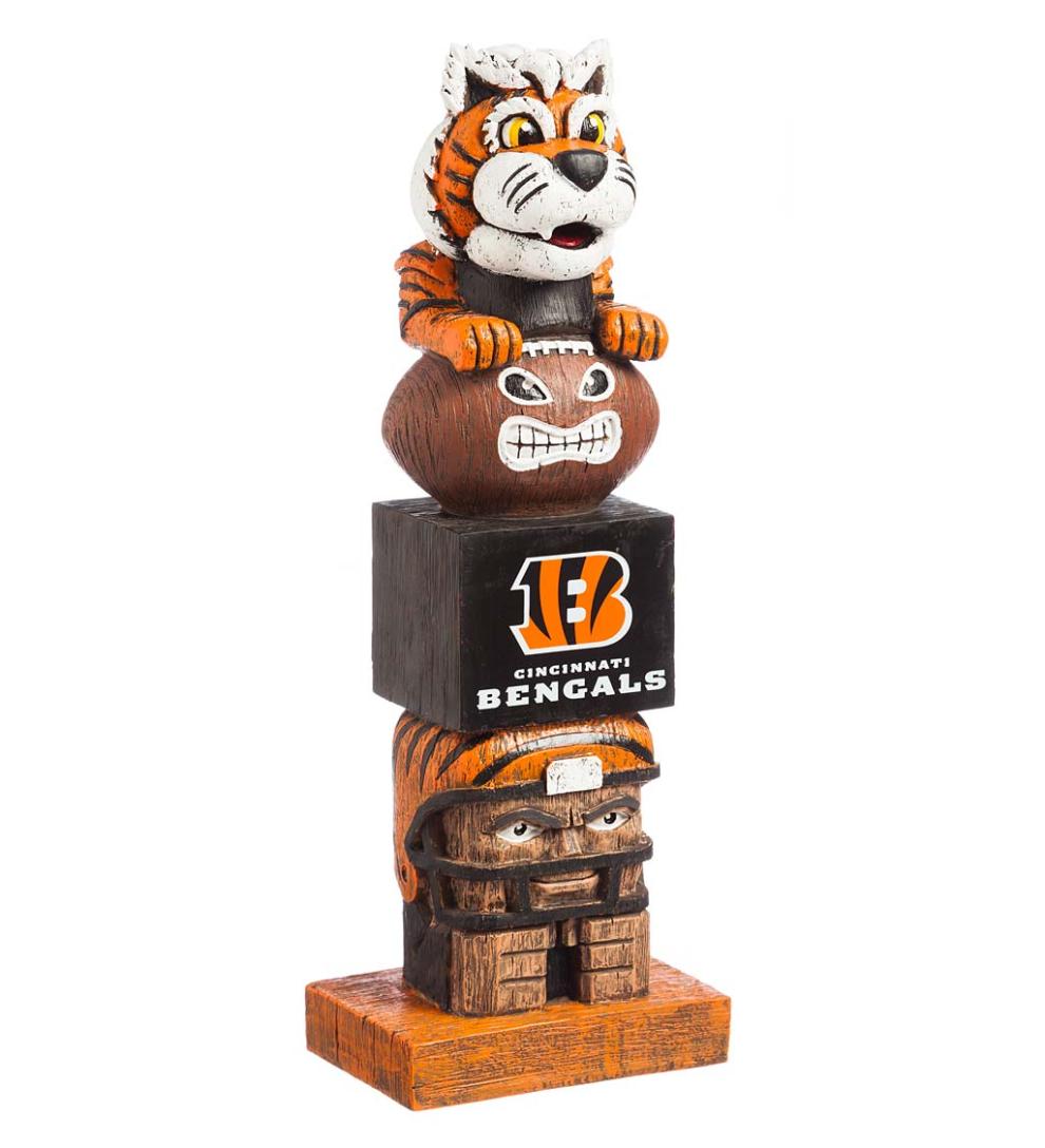 Plow &amp; Hearth Home Accents | Indoor Living Indoor/Outdoor Nfl Team Pride Totem Garden Statue - Chicago Bears