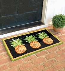 Plow &amp; Hearth Home Accents | Indoor Living Indoor/Outdoor Pineapple Hooked Accent Rug