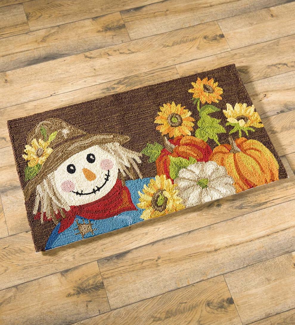 Plow &amp; Hearth Home Accents | Indoor Living Indoor/Outdoor Scarecrow Hand Hooked Polypropylene Accent Rug