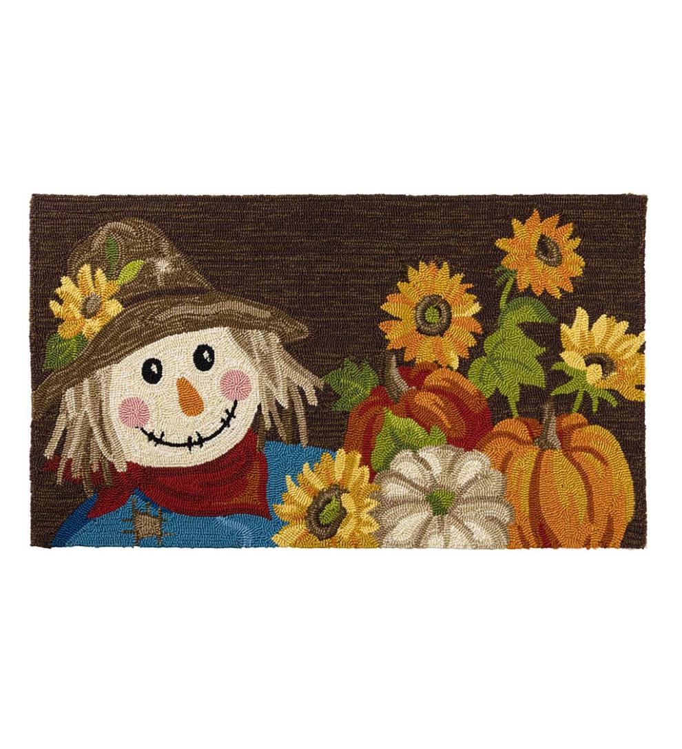 Plow &amp; Hearth Home Accents | Indoor Living Indoor/Outdoor Scarecrow Hand Hooked Polypropylene Accent Rug