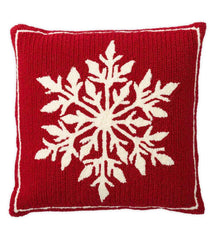 Plow &amp; Hearth Home Accents | Indoor Living Indoor/Outdoor Snowflake Holiday Hooked Throw Pillow