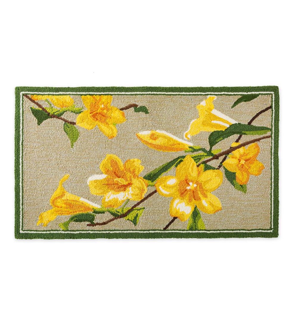 Plow &amp; Hearth Home Accents | Indoor Living Indoor/Outdoor Yellow Jasmine Hooked Polypropylene Accent Rug - Yellow