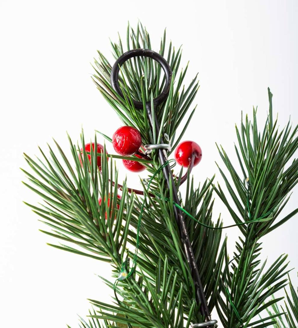 Plow &amp; Hearth Home Accents | Indoor Living Lighted Faux Greenery Snowflake Holiday Accent