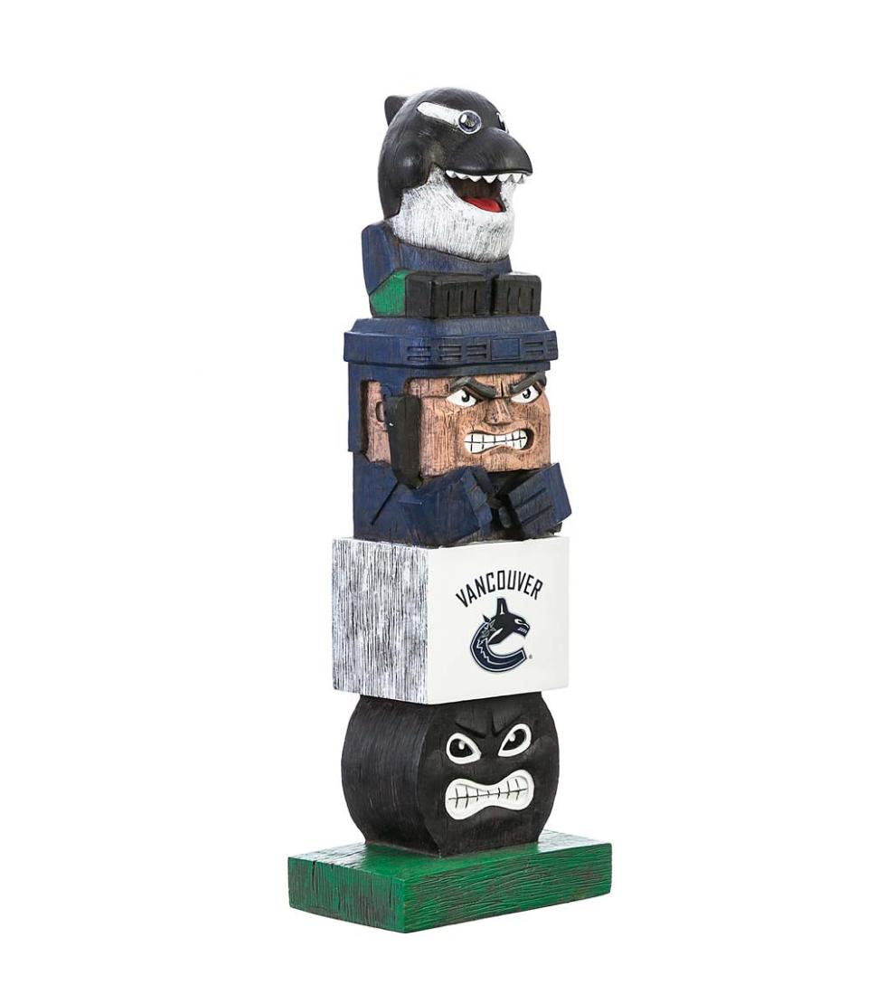 Plow &amp; Hearth Home Accents | Indoor Living Nhl Hockey Team Garden Statue - Nashville Predators